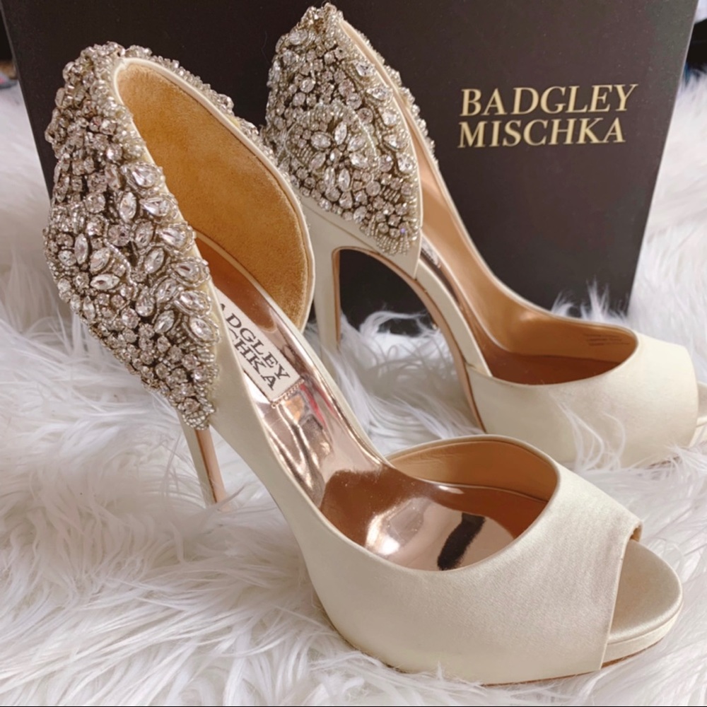 SOLD OUT Badgley Mischka Vicki Heels Wedding Shoes